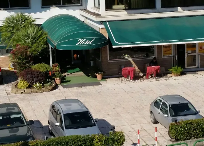 Hotel Florida 2*