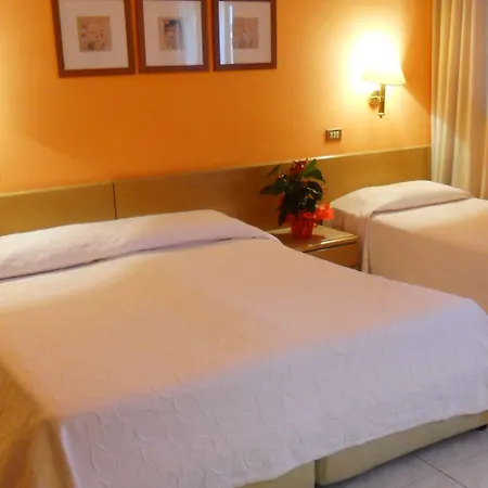 호텔 Florida 피오베디사코